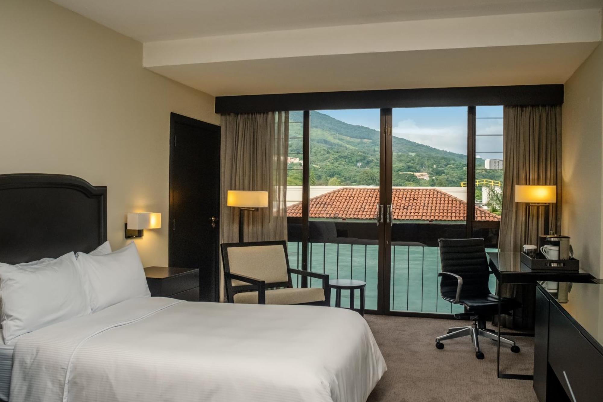 Hilton San Salvador Hotel Kültér fotó